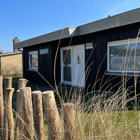 Bungalow Sunny, Lekker Uitwaaien Op Het Strand! Callantsoog Exterior foto